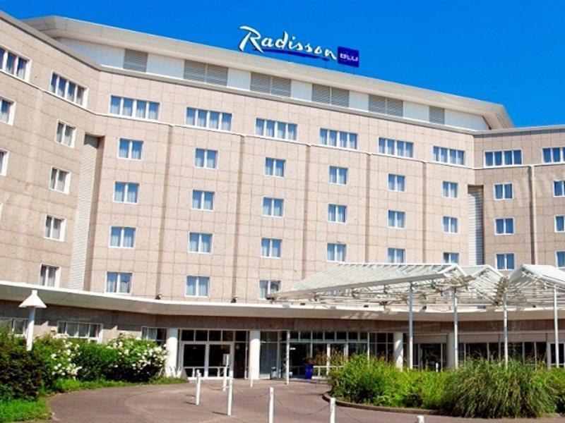 Radisson Blu Hotel Dortmund Exterior foto